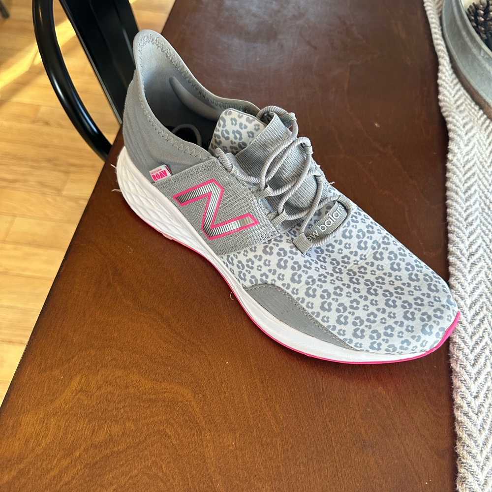 New balance shoes